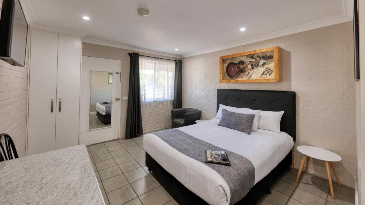 Country Leisure Motor Inn Dubbo Exterior foto